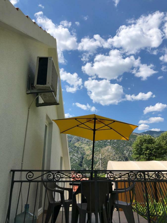 Apartman Nina2 Risan Zewnętrze zdjęcie